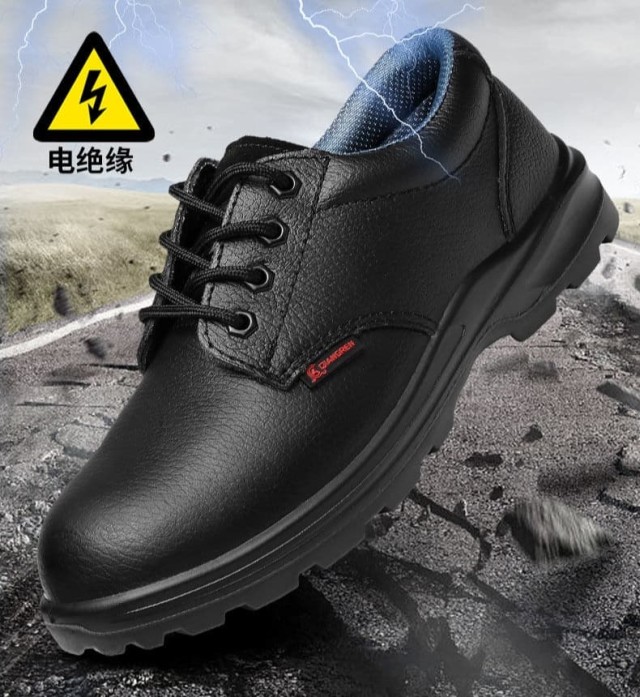 How to Choose Safety Footwear That Matches Your Workplace Risks and Meets OSHA/ANSI Standards