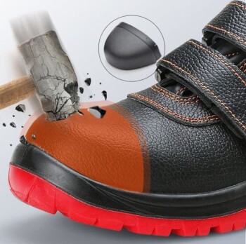 How Steel-Toe Moc Toe Boots Outperform Traditional Safety Footwear in Hazardous Environments