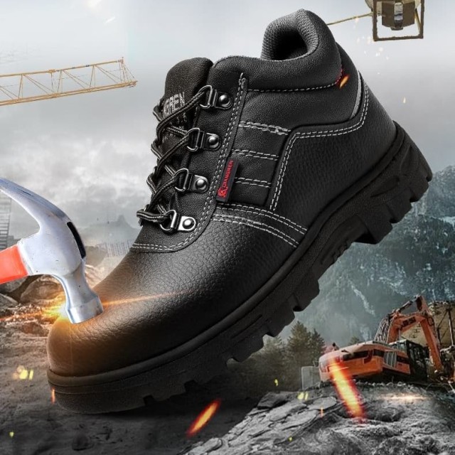 Comment les chaussures à embout métallique répondent aux normes de sécurité et préviennent les accidents du travail