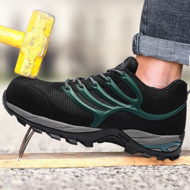 Chaussures de sécurité à embout composite ou à embout d'acier : Laquelle offre la meilleure protection à long terme ?