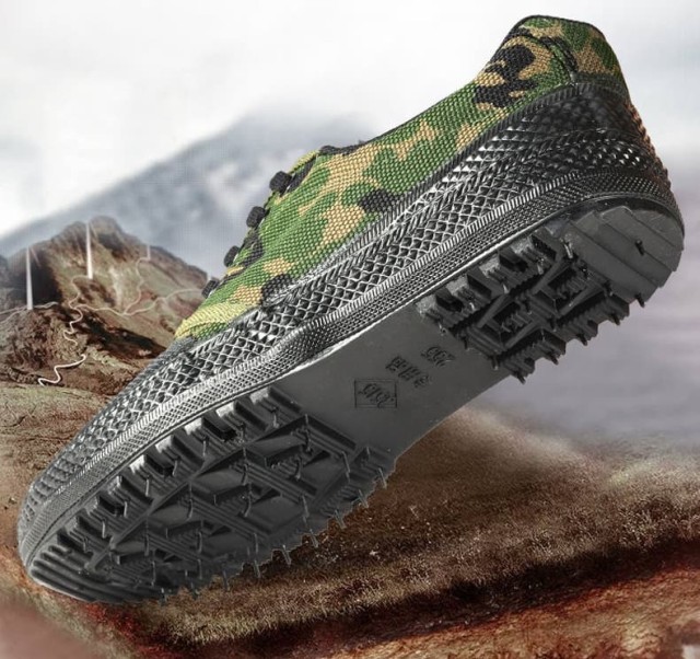 Comment l'ingénierie du caoutchouc vulcanisé permet de créer des bottes d'extérieur imbattables
