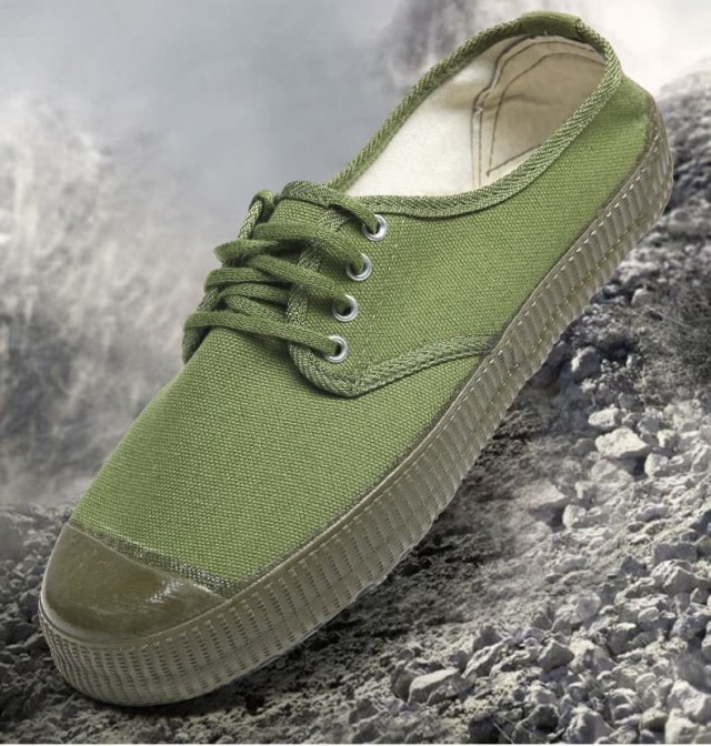 Optimisation de la production d'empeignes pour les chaussures vulcanisées : Matériaux, techniques et assurance qualité