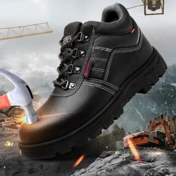 How to Choose Safety Shoes That Match Your Workplace Risks