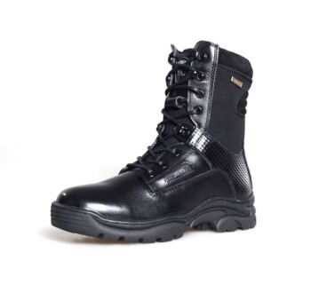 How Firefighting Boot Materials and Certifications Prevent Workplace Injuries