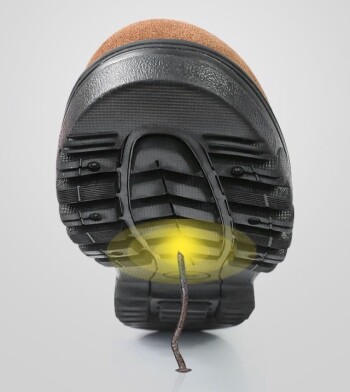 How to Distinguish Mandatory Safety Shoes from Standard Footwear and Avoid Compliance Risks