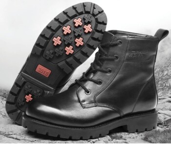 Comment choisir l'isolation des bottes de neige pour tous les temps et toutes les activités ?