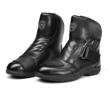 Wie Polizeistiefeltechnik in Hochrisikosituationen Leben rettet