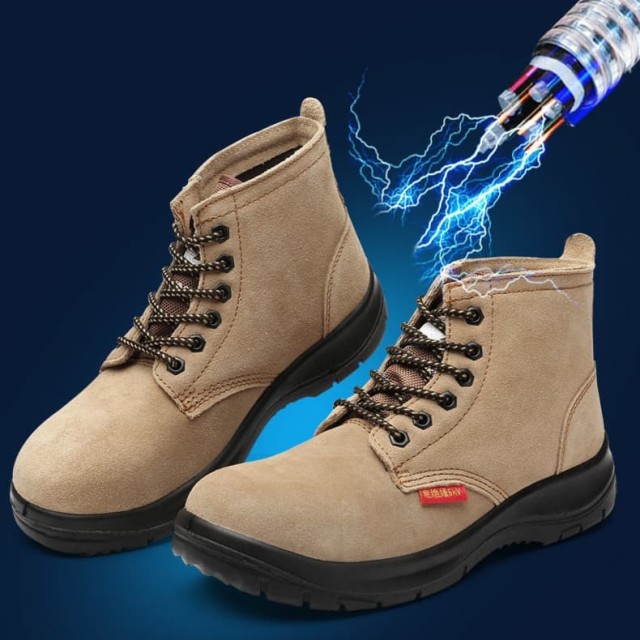 How Employers Select Safety Footwear: A Compliance-Focused Guide for Workers