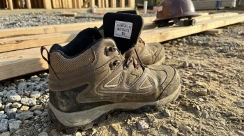 ما وراء مقدمات الصلب: كيف تحمي الثقة المرمزة العامل الحديث