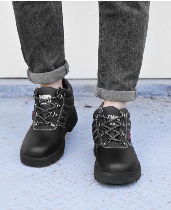 How to Decode Safety Labels for Boots That Truly Protect Against Workplace Hazards
