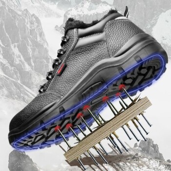 How Protective Footwear Prevents Workplace Injuries and Meets Safety Standards