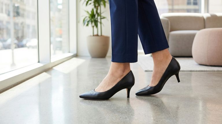 What are kitten heels, and why are they suitable for business casual wear? Master Style & Comfort