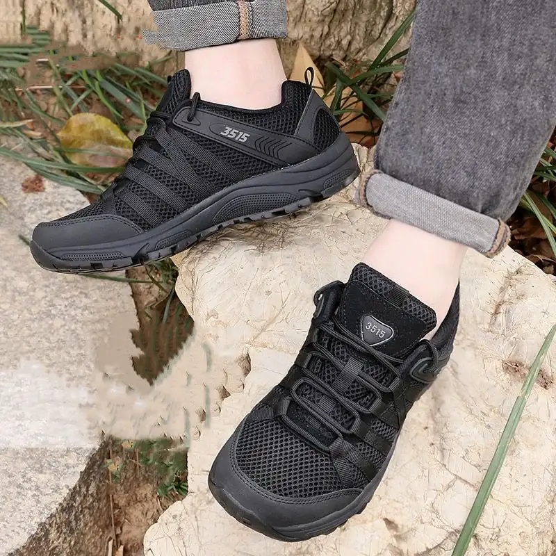 training shoes details