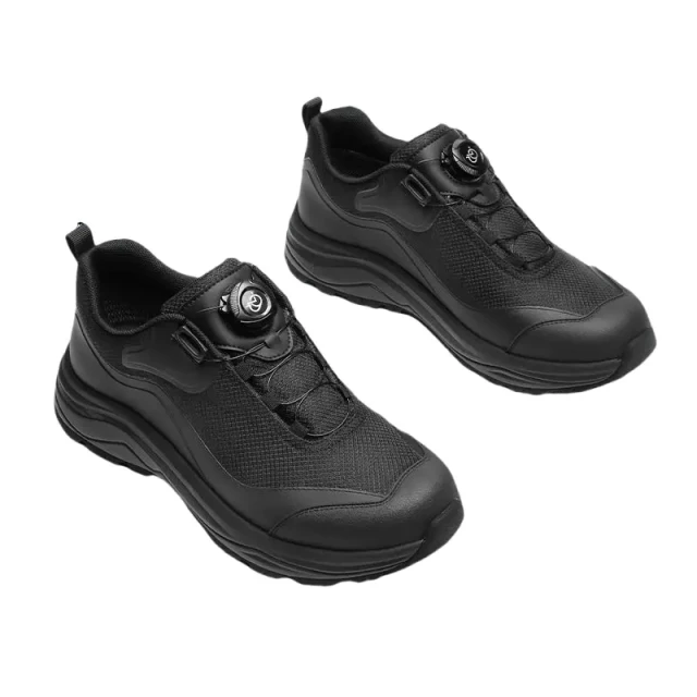 Versatile Training Shoes with Innovative Dial Lacing System